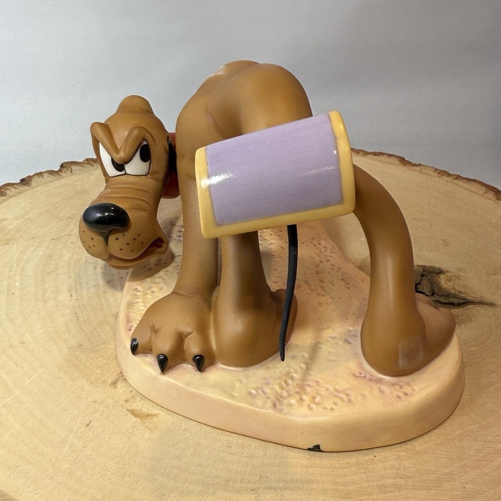 WDCC Sticky Situation Pluto Beach‎ Picnic Figurine W/ COA & Box *MINT*